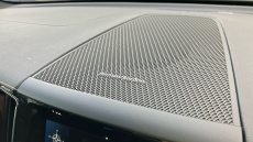 Volvo Xc60 2.0 B5P [250] R DESIGN Pro 5dr AWD Geartronic Petrol Estate